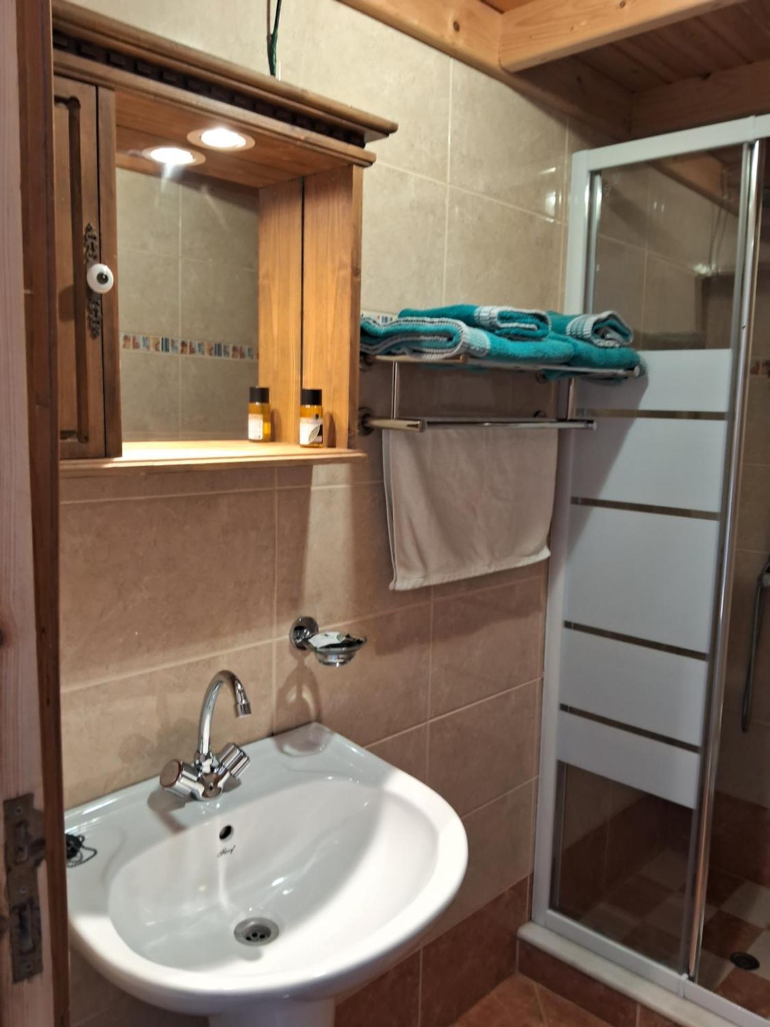 Anemos Guest House Karpathos Όλυμπος Εξωτερικό φωτογραφία